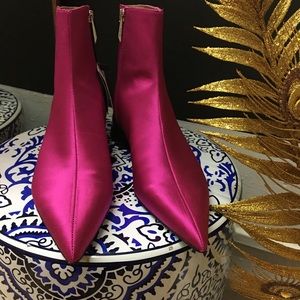 ZARA FUSHIA SATIN BOOTIES